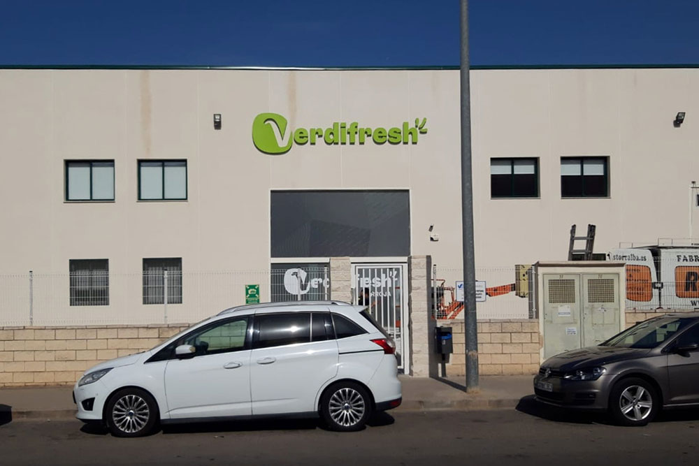 Disseny-de-marca-Verdifresh-Identitat-corporativa-Gisela-Almerich_comunicacio-grafica