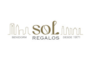 Branding Sol Regalos Benidorm disseny de marca, aplicació en paper de regal, bosses i disseny de retolació comercial. Marca versió proncipal. Gisela Almerich comunicació gràfica.